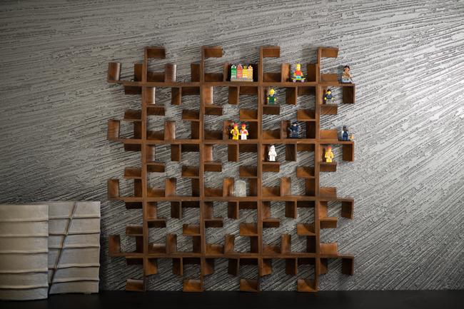 COLLECTOR' Wooden Shelf
