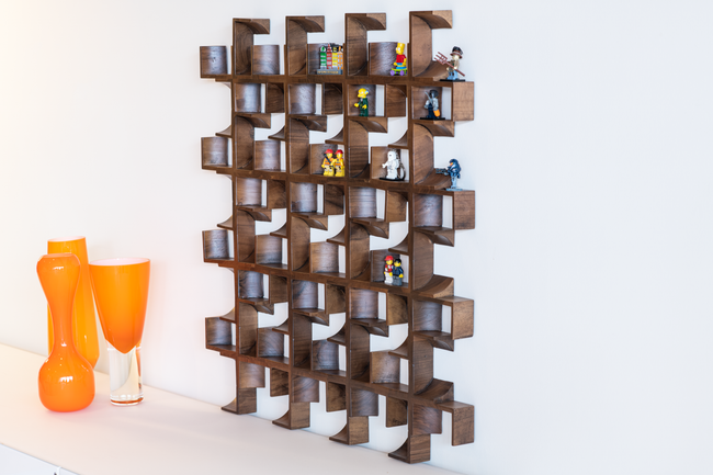 COLLECTOR' Wooden Shelf
