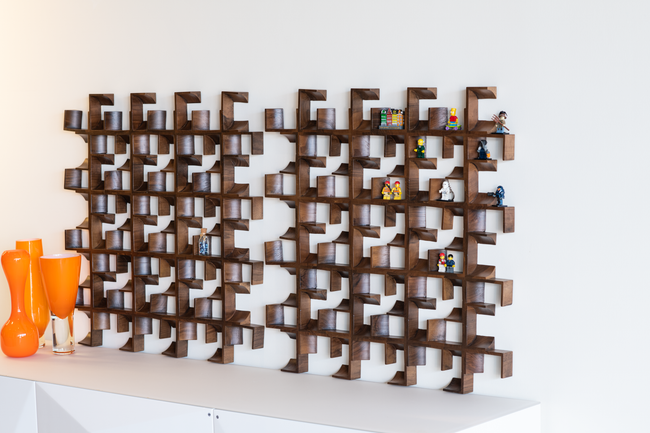 COLLECTOR' Wooden Shelf