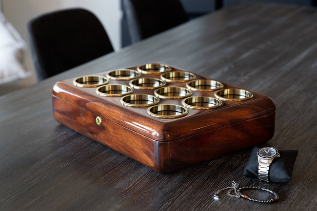 VOYEUR' Acacia Watchbox '12