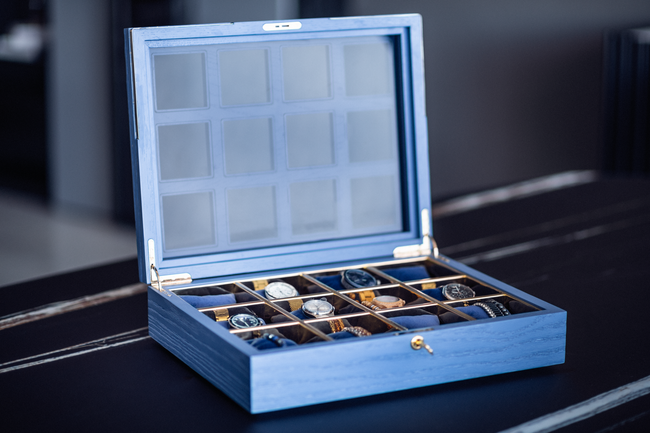 VOYEUR' Special Edition