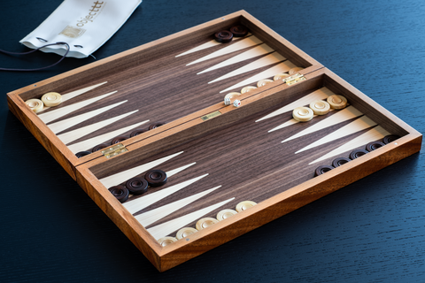 4CHAR' Pyramid Backgammon