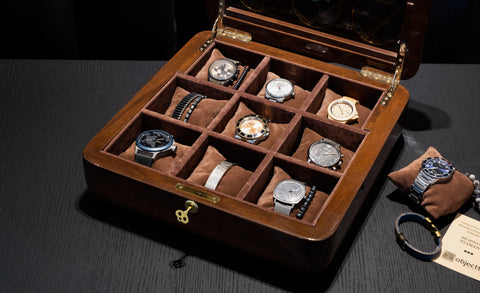 VOYEUR' Walnut Watch Box '9