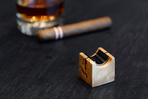 CUBO' Cigar Holder