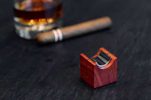 CUBO' Cigar Holder